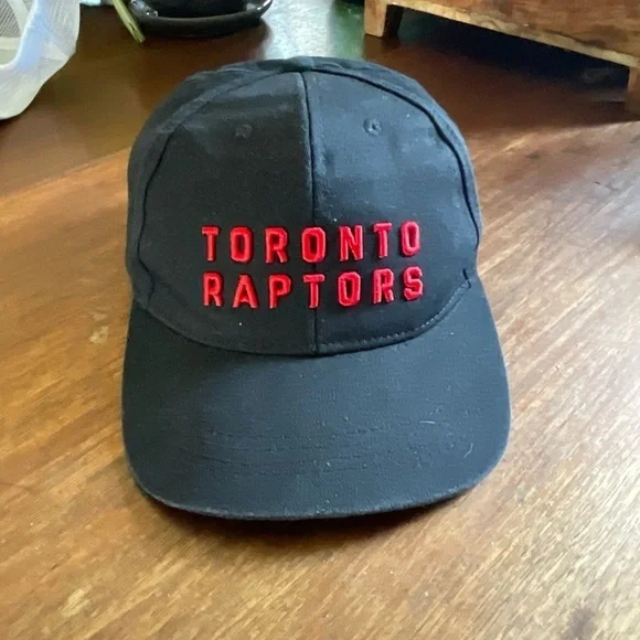 Toronto Raptors Hat Basketball Snap Back Baseball Hat Black Red Embroidered - Picture 2 of 6